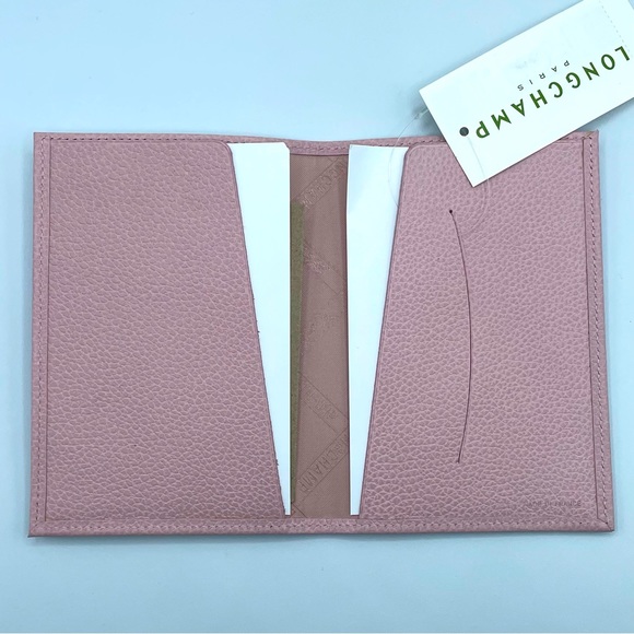 Longchamp Le Foulonne Passport Cover NWT - Picture 7 of 7